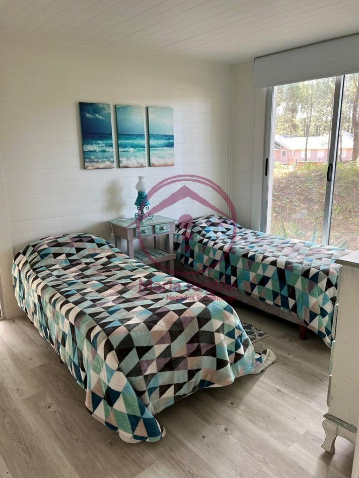 CASA AQUA COSTA ESMERALDA BARRIO DEPORTIVO