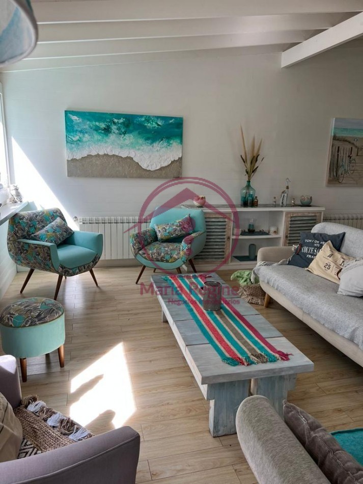 CASA AQUA COSTA ESMERALDA BARRIO DEPORTIVO