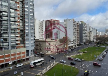 Departamento 2 Ambientes Reciclado con Balcon y Vista Lateral al Mar en Venta | Mar del Plata